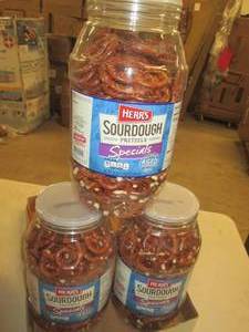 Herrs sourdough pretzels 324oz bot...