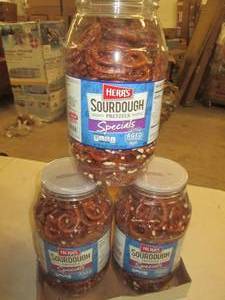 Herrs sourdough pretzels 324oz bot...