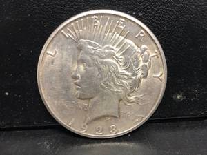 lot 4 image: 1923 S Peace Dollar