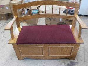 lot 42 image: Oak Bench with Storage 40 x 17x 33...