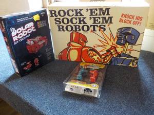 lot 59 image: Robots...