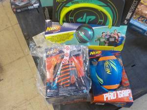 lot 82 image: Nerf Balls...
