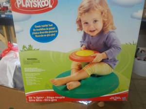 lot 85 image: Playschool Sit N Spin...