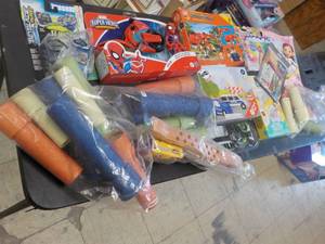 lot 95 image: Toys...