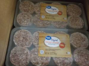 lot 126 image: Case of 8 -12 oz pkgs Frozen Great ...