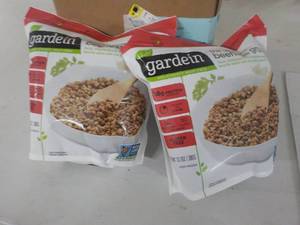 lot 137 image: Case of 8 Frozen 13 oz Bags Gardein...