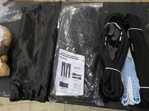 lot 171 image: Set of 2 Moving Straps Sets in Trav...
