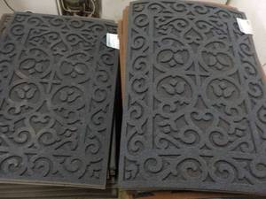 lot 177 image: 2 Traffic Master 24 x 36 Door Mats...