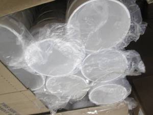 Box of 44 oz Foam To Go Cups...