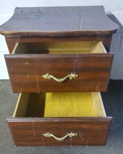 lot 3 image: Night Stand