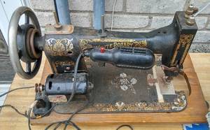lot 53 image: White Rotary Sewing Machine