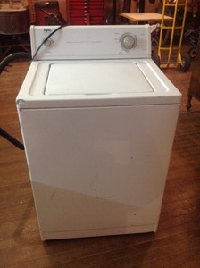 lot 27 image: Inglis Washing Machine