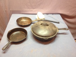 lot 38 image: Cast Iron Pans