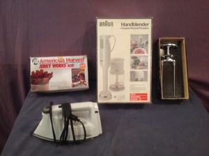 lot 47 image: Home & Kitchen Items