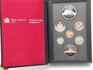 lot 38 image: 1987 Canada 7 Coin Prestige Silver Dollar PROOF Set - DEEP CAMEO