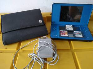 Nintendo DSi XL