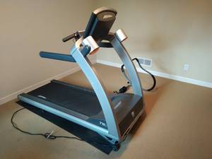 Life Fitness Treadmill
