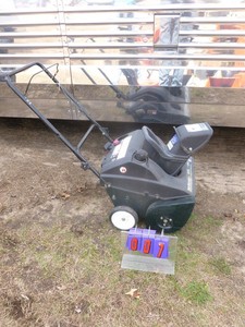 Yard Machine 3.5 hp 21 snow thrower. As shown.