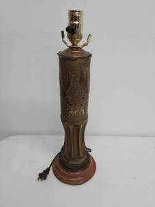lot 1 image: Trench Art Lamp