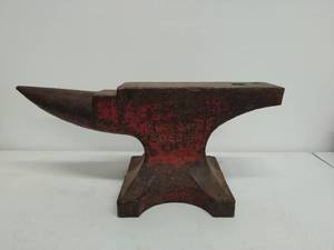 lot 7 image: Kohlswa Anvil