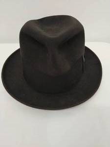 lot 19 image: Justers Brand Black Feather Hat