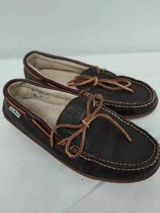 lot 55 image: L.L. Bean Slippers