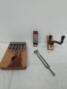 lot 168 image: Kalimba and Musical Accessories