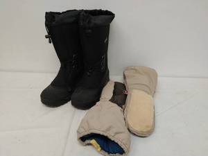 lot 190 image: Winter Boots and Mittens
