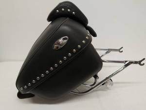 lot 192 image: Harley Davidson Tour-Pak