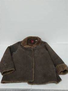 lot 207 image: Fleece and Leather Coat