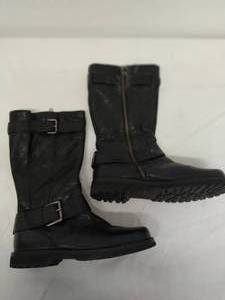 lot 64 image: Gentel Souls Black Leather Womans Boots