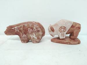lot 114 image: Navajo Animals Figurines