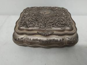 lot 127 image: Silver Colored Trinket Box