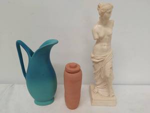 lot 139 image: Collection Of Three Dcor Pieces