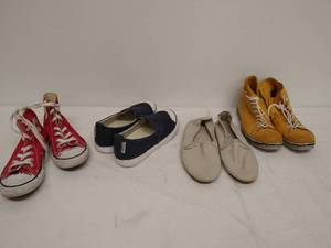 lot 269 image: Collection Of Shoes