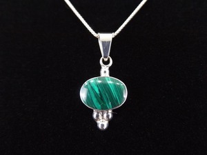 .925 Sterling Silver Malachite Cabochon Pendant Necklace