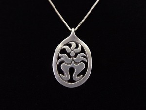 .925 Sterling Silver Tribal Sun Dancer Pendant Necklace