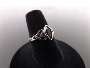 .925 Sterling Silver Marquise Cut Celtic Knot Ring Size 7