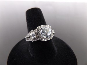 .925 Sterling Silver Cubic Zirconia Ring Size 8
