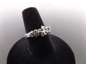 .925 Sterling Silver Crystal Flower Ring Size 7.5