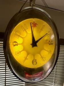 Vintage - Hanging Budweiser Lighted Clock