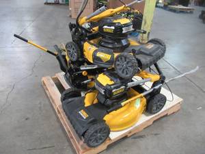 lot 7 image: WHOLESALE MIXED PALLET OF DEWALT CORDLESS BATTERY PUSH MOWERS