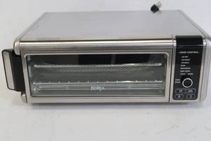 lot 622 image: Ninja - Ninja SP101 Foodi 8-in-1 Digital Air Fry Oven, Toaster, Flip-Away Storage, Dehydrate, Keep Warm - Stainless SteelBlack