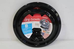 lot 639 image: Range Kleen P123402XCDS 2pc Style B Drip Bowls Black