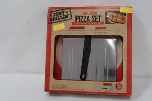 lot 674 image: Just Grillin 3-Piece Grill Pizza Stone Set