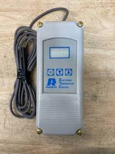 lot 80 image: RANCO Electronic Temperature Control, SPDT, -30° to 220°F, NEMA 1 Enclosure Type