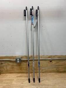 lot 82 image: UNGER Lot of 3-  4 ft. 5-in-1 Aluminum Floor Handle Systems