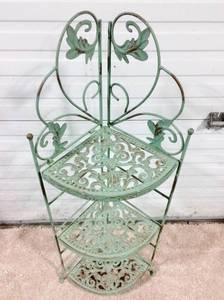 Ornate Green Metal Collapsible Corner 3 Tier Plant Stand - Great Condition