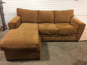 MSRP $3000 HOM FURNITURE JONATHAN LOUIS 2 PIECE SECTIONAL BROWN SOFA COUCH - GREAT CONDITION APPROX. 7FT&nbsp