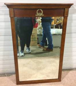 REFINED BEAUTY BOMBAY COMPANY FRENCH EMPIRE MAHOGANY WOOD WITH BRASS ACCENTS MIRROR - GREAT CONDITION